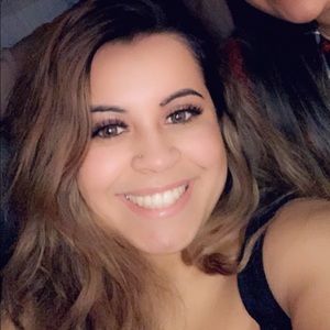 Meet your Posher, Serena